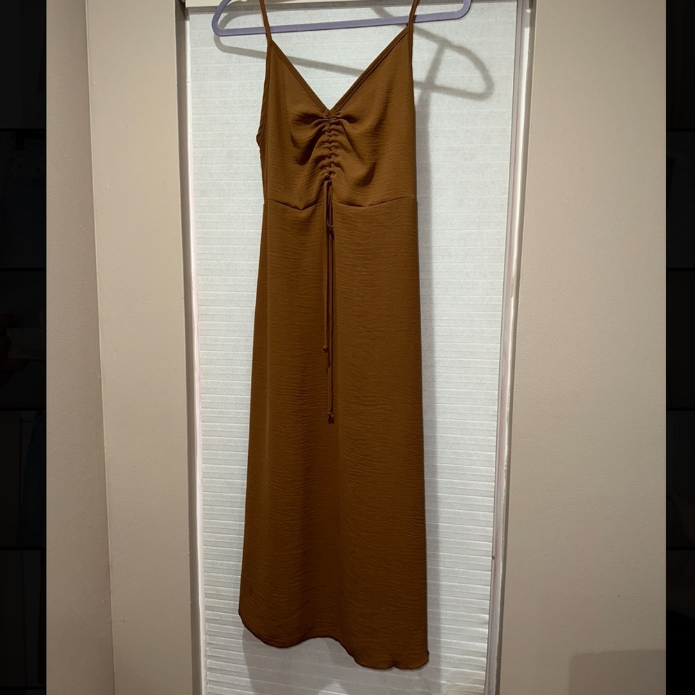 NWT Brown Midi Dress